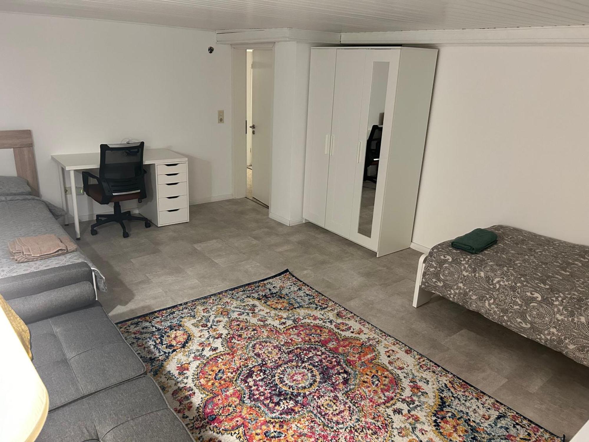 Souterrain Wohnung In Der Naehe Vom Duesseldorfer Flughafen Ратінген Екстер'єр фото